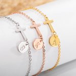 Personalizada delicada pulsera de la Cruz con el encanto grabado inicial joyería religiosa cristiana bautismo regalo de cumpleaños para las mujeres
