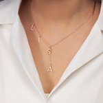 Gepersonaliseerde sierlijke Lariat Y-ketting met 3-9 initialen Moederdag Verjaardag Valentijnsdag Cadeau voor vrouwen