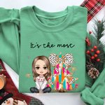 Personlig mångfärgad julgran tecknad flicka sweatshirt med namn jul födelsedagspresent för vän familj