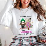 Personlig mångfärgad julgran tecknad flicka sweatshirt med namn jul födelsedagspresent för vän familj