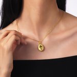 Croce personalizzata di nascita Bouquet di fiori Collana fotografica Gioielli incisi cristiani Regalo di battesimo, compleanno, Natale per le donne