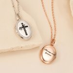 Croce personalizzata di nascita Bouquet di fiori Collana fotografica Gioielli incisi cristiani Regalo di battesimo, compleanno, Natale per le donne