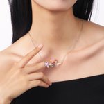 Collana personalizzata con fiore di nascita smaltato e pietra di nascita, regalo di compleanno e anniversario per le donne e le ragazze.
