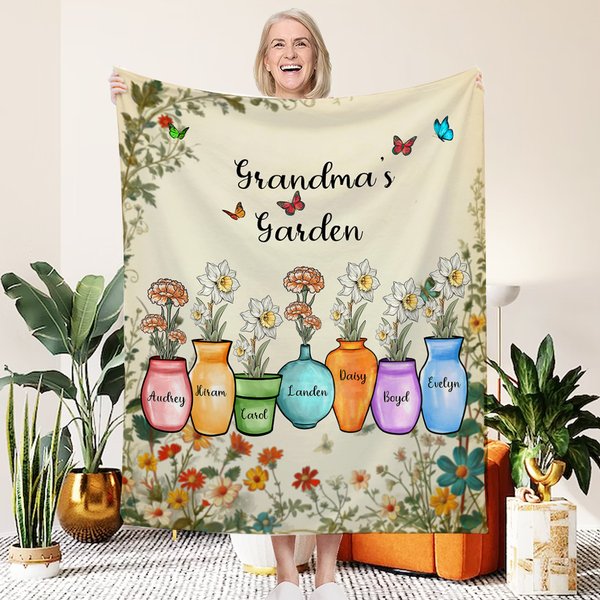 Personalized 1-10 Birth Flowers Grandma Mom's Garden Soft Throw Blanket with Names Birthday Mother's Day Gift for Grandmother Mom