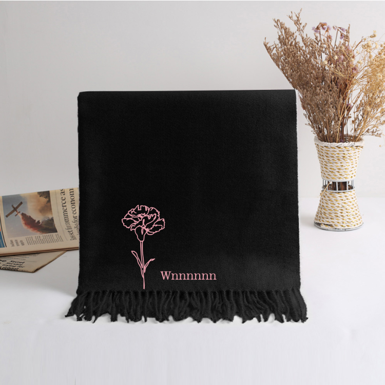 Écharpe Personnalisée Avec Fleur De Naissance Brodée – Douce Et Chaude – 8 Couleurs – Cadeau D'hiver Personnalisé - 2