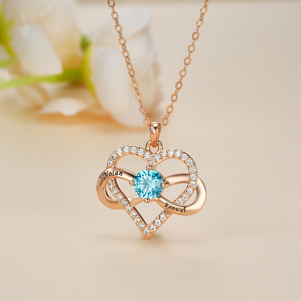 Collier Pendentif Coeur Personnalisé avec Pierre de Naissance et Noms Gravés Bijoux de Symbole Inifini Cadeau d'Anniversaire pour Femmes