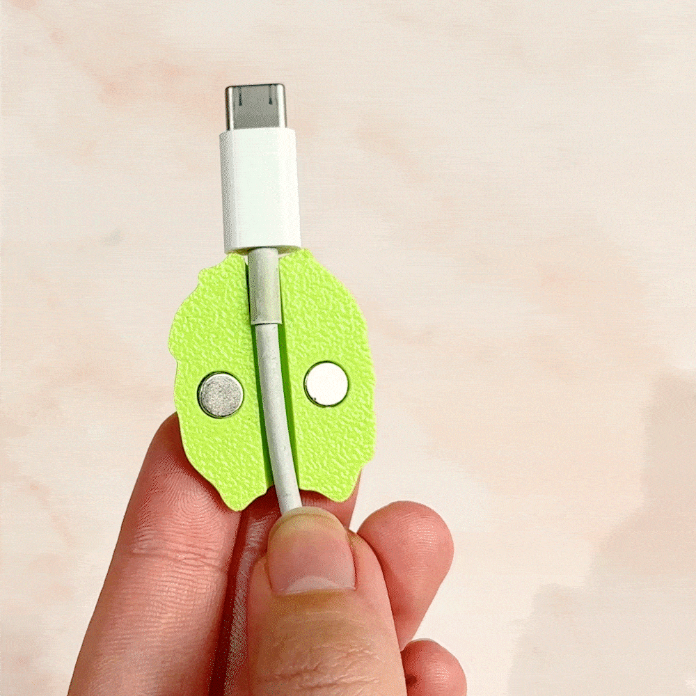 Gepersonaliseerde 3D lichtgevende leuke Monster magnetische kabel beschermer naam label met 1,5 m oplaadkabel voor iPhone USB Type C verjaardagscadeau