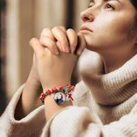 Personalised Cross Elastic Cord Commemorative Bracelet with Photo Religious Christmas Gift for Christian