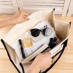 Gepersonaliseerde Leuke Cartoon Breiende Karakter Canvas Draagtas met Naam en Lint Kerstverjaardagscadeau voor Mam Oma Breiliefhebbers