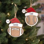 Personalisierte Baseball Volleyball Sport mit Weihnachtsmütze Weihnachtsschmuck mit Namen und Jahr Baumschmuck Urlaub Party Favors Geschenk für Traine