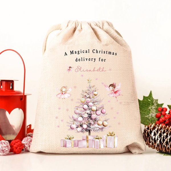Gepersonaliseerde A Magical Christmas Delivery Pink Fairy Drawstring Bag met naam Kerstcadeau voor meisjes
