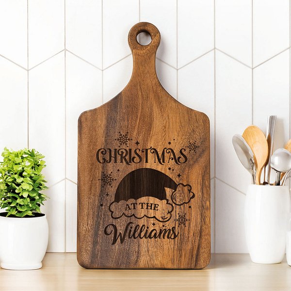 Personalisierte Weihnachtsmannmütze Weihnachten Reversible Käse Charcuterie Schneidebrett mit Fingergriff Weihnachten Housewarming Geschenk für Familie