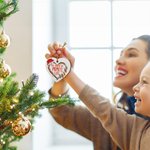 Personalized Heart-shaped The Lights Of Life Christmas Ornament with 1-8 Names Christmas Tree Decor for Grandma Women