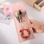 Estuche de brochas de maquillaje personalizado con nombre y 8 brochas de maquillaje en 3D con acebo e iniciales florales Regalo de Navidad para mujer