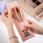 Sac de maquillage de voyage portable en cuir de vache avec 8 brosses de maquillage Cadeau d'anniversaire de Noël pour les femmes