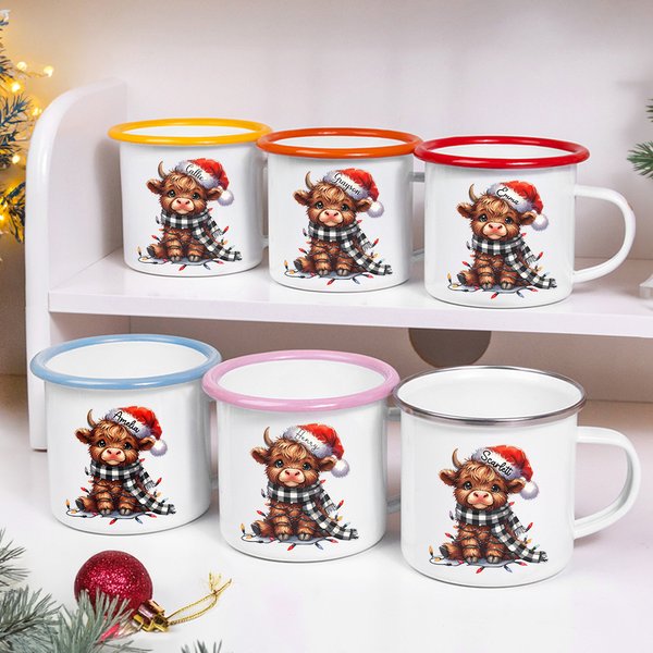 Personalizado Santa Hat Luces Highland Vaca 11oz borde de color taza de esmalte con el nombre de Navidad Festival de Regalo para la Familia Niños