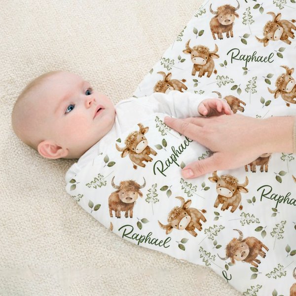 Personalised Cute Highland Cow Green Leaves Baby Receiving Blanket Swaddle with Name Birthday Baby Shower Gift for Newborns