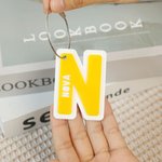 Personnalisé Acrylique Double Couche 3D Initiales Nom Daycare Lunch Bag Water Bottle Tag with Hanging Loop Back to School Gift for Boys Girls