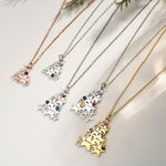 Personligt julgranshalsband med 1-5 födelsestenar och ingraverade namn Familjesmycken Julklapp för kvinnor