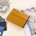 Portefeuille compact en cuir de vache imperméable et personnalisé avec 11 porte-cartes et un nom gravé Cadeau d'anniversaire pour les femmes