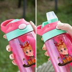 Henkilökohtainen söpö sarjakuvahahmo 16oz lapsen vesipullo, jossa on nimi ja silikoni olki päivittäinen käyttö joululahja pojille tytöille