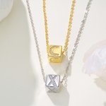 Collier pendentif lettre cube personnalisé orné de zircon bijou délicat cadeau d'anniversaire pour couple femme