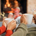 Personalisierte Lebensmittelqualität Edelstahl Rentier Form 2 Stück Teelöffel mit eingraviertem Namen Weihnachten Home Decor Geschenk für Familie