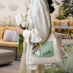 Personalisierte Geburt Blume Name Straw Woven Crossbody Bag Reisezubehör täglichen Gebrauch Geburtstag Geschenk für Frauen Mädchen