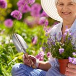 Personalized Set of 4 Stainless Steel Garden Tools with Engraved Text Wooden Handle Mother’s Day Father’s Day Gift for Gardeners