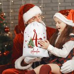 Gepersonaliseerde schattige kerstmuts Snowman Snowflake Drawstring Treat Gift Bag met initiaal en naam Kerstmis Holiday Party Favors Gift voor familie kinderen