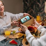 Personnalisé Whimsical Quirky Girl Name 12oz Lowball Insulated Tumbler with Flip Lid and Straw Birthday Holiday Gift for Women Girls (Cadeau d'anniversaire pour les femmes et les filles)