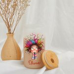 Personalisierte niedlich schrulligen Mädchen Name 20oz gefrostetem Glas Becher mit Deckel und Stroh tägliche Reise Geburtstag Geschenk für Frauen Mädc