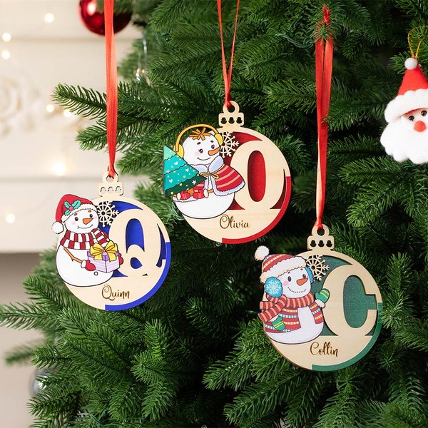 Boules de Noël personnalisées en bois avec nom et lettre pour bonhomme de neige Décoration de l'arbre de Noël Cadeau de Noël pour la famille et les en