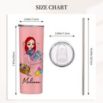 Gepersonaliseerd Cartoon Gebreid Meisje Naam 20oz Skinny Tumbler met Rietje en Borstel Verjaardagscadeau voor Gehaakte Naailiefhebbers