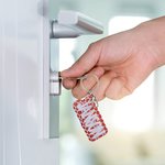 Porte-clés personnalisé en acrylique Multicolore Basket-ball Base-ball Volley-ball Porte-nom Cadeau de rentrée pour les amoureux du sport