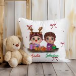 Gepersonaliseerde schattige cartoon rendier Elf meisje jongen ontvangen geschenkdoos boog gooi kussenhoes met naam Home Decor kerstcadeau voor familie