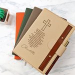 Cahier et stylo en cuir A5 avec prénom, croix gravée, prière du Seigneur, cadeau de Noël pour chrétien