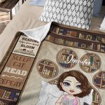 Henkilökohtainen Tassu Kirjahylly Sarjakuvahahmo Dog Design Pehmeä heittopeitto nimellä Home Decor Syntymäpäivälahja lemmikkieläinten ystäville