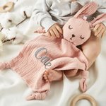 Personalizado lindo conejito oso león muselina de algodón suave bebé Loveys manta de seguridad con el nombre bordado Baby Shower Cumpleaños Regalo par