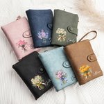 Personalised Birth Flower Bouquet Tri-fold Wristlet Name Wallet with Card Holder Birthday Gift for Women
