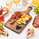 Personalisierte Herz Design Holz Bambus Reversible Käse Charcuterie Schneidebrett mit Griff und Name Housewarming Hochzeit Geschenk für Familie Paar