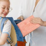 Personalizado grabado de cuero de imitación Nacimiento Flor Kid Christian Notebook con Nombre Bautismo Cumpleaños Regalo para Niñas Niños