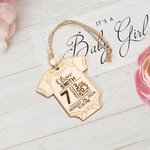 Gepersonaliseerde houten baby geboorte statistieken ornament met gegraveerde naam datum baby's eerste kerst Baby Shower Gift voor nieuwe ouders