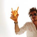 Gepersonaliseerde 3D gedrukte Rock Hand Faust Gebaar Drumstok Display Houder met Naam Muziek Drum Accessoire Verjaardagscadeau voor Drummer