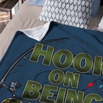 Personalized Hooked On Being Papa Fishing Soft Throw Blanket with 1-20 Names Home Decor Birthday Grandparents' Day Father's Day Gift for Dad Grandpa