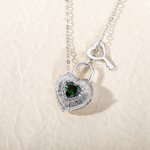 Personligt Love Lock Photo Locket-halsband med hjärtfödelsesten och nyckelberlock Smycken Födelsedags- och jubileumsgåva för kvinnor