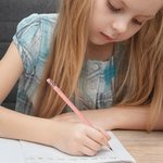 Personalisierte Packung von 6 Pastell bunte Bleistifte mit eingraviertem Namen Schule Versorgung zurück zu Schule Geschenk für Kinder