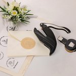 Personalisierter Blühende Blumen im Buch DIY Buchpräger mit Namen Handgehaltener Prägestempel Geburtstag Geschenk für Bücherliebhaber Leseclubs