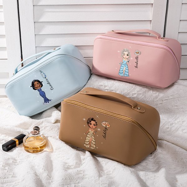 Personalized Glitter Cartoon Prom Queen Birth Flower Leather Makeup Bag with Name Portable Travel Accessories Birthday Gift for Women Girls