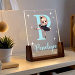 Personalisierte Schwanensee Ballett Mädchen Name Initialen LED-Nachtlicht mit hölzernen Basis Kind Schlafzimmer Dekoration Geburtstagsgeschenk für Mädchen Ballett-Liebhaber